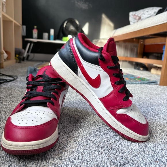 Red and White Sneakers with Black Accents - Picture 2 of 3